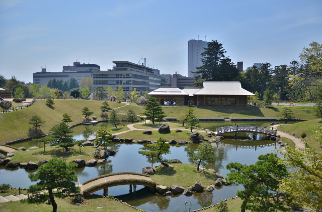 玉泉院丸庭園